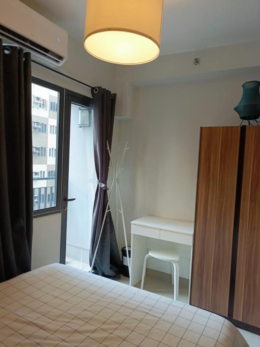 Shore 2 Residences High Speed Internet Walking Distance To Moa And Ikea Manila Bagian luar foto