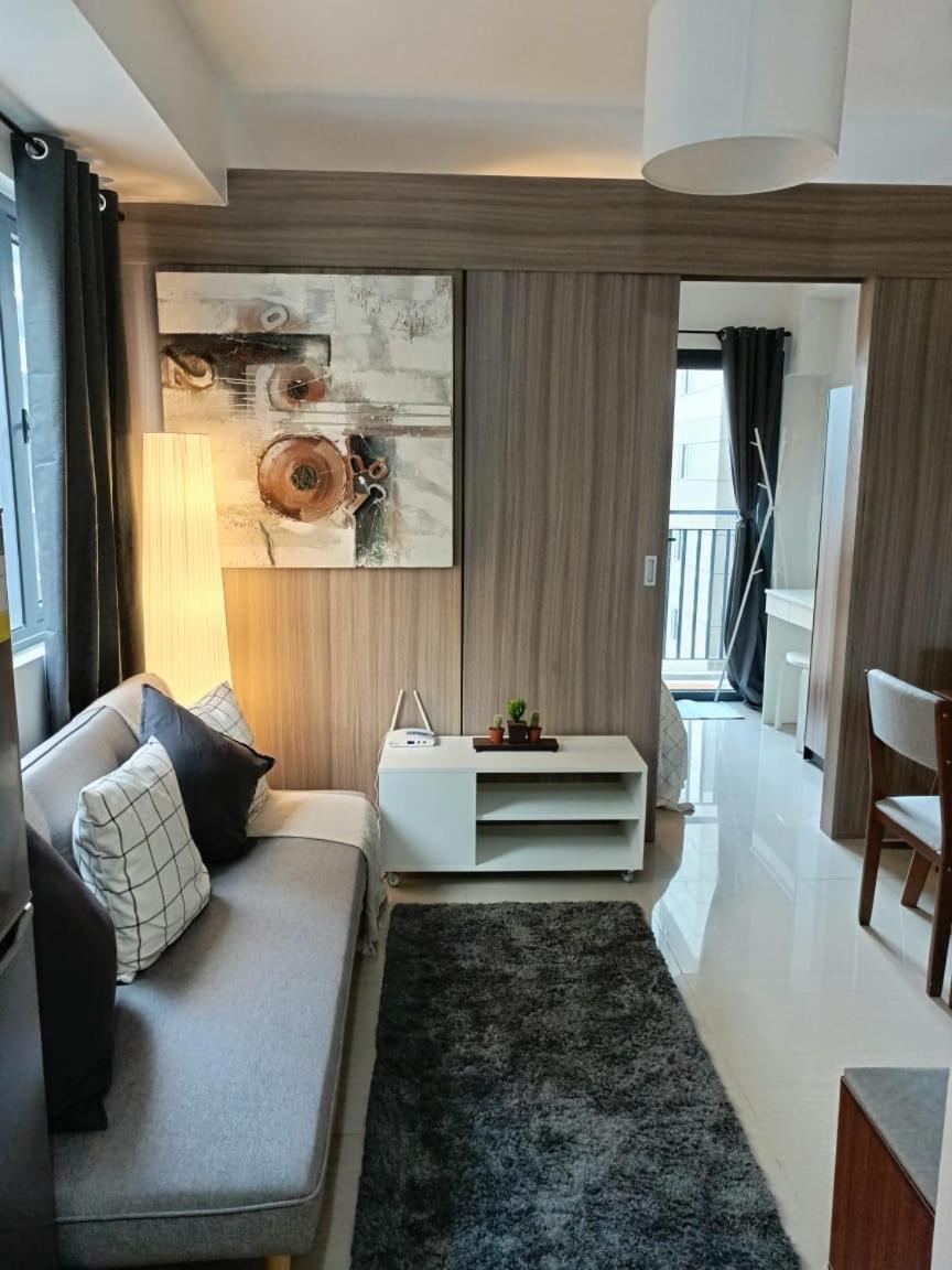 Shore 2 Residences High Speed Internet Walking Distance To Moa And Ikea Manila Bagian luar foto