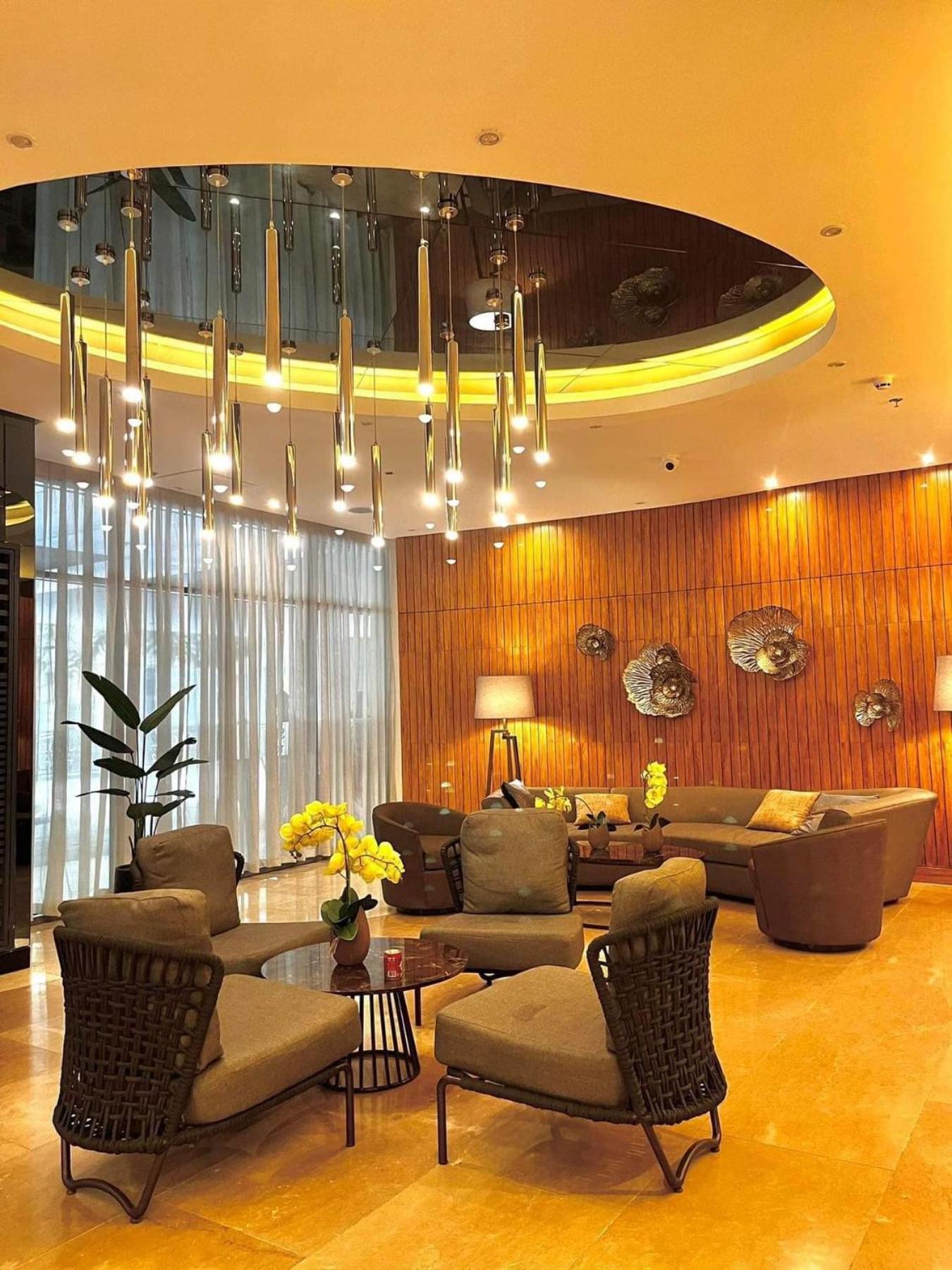 Shore 2 Residences High Speed Internet Walking Distance To Moa And Ikea Manila Bagian luar foto